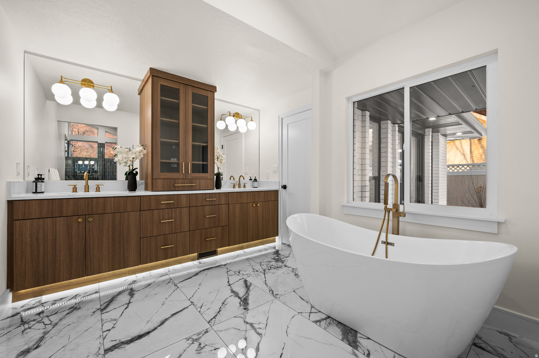 BRIGHTON HILLS - Residential