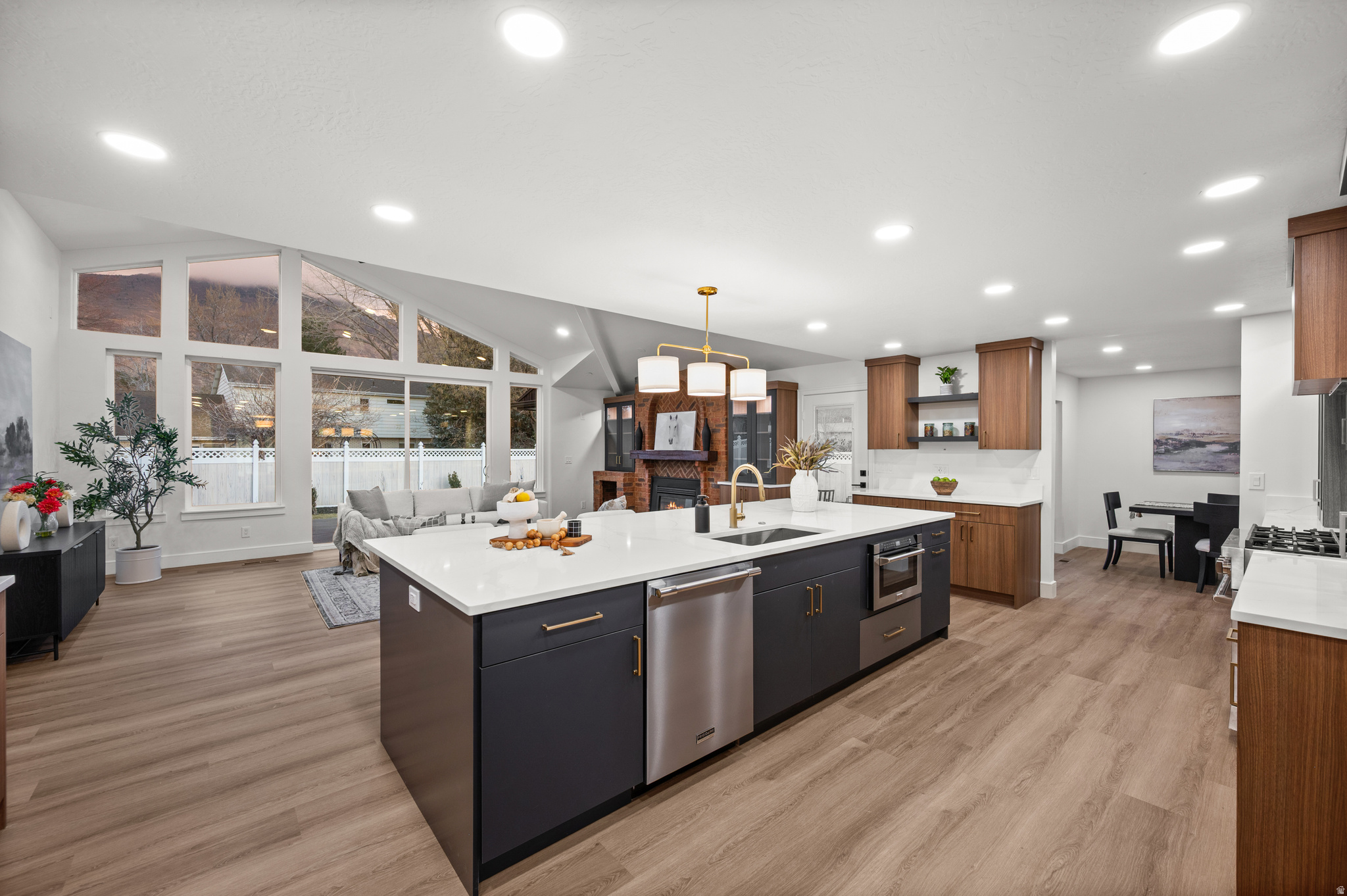 BRIGHTON HILLS - Residential