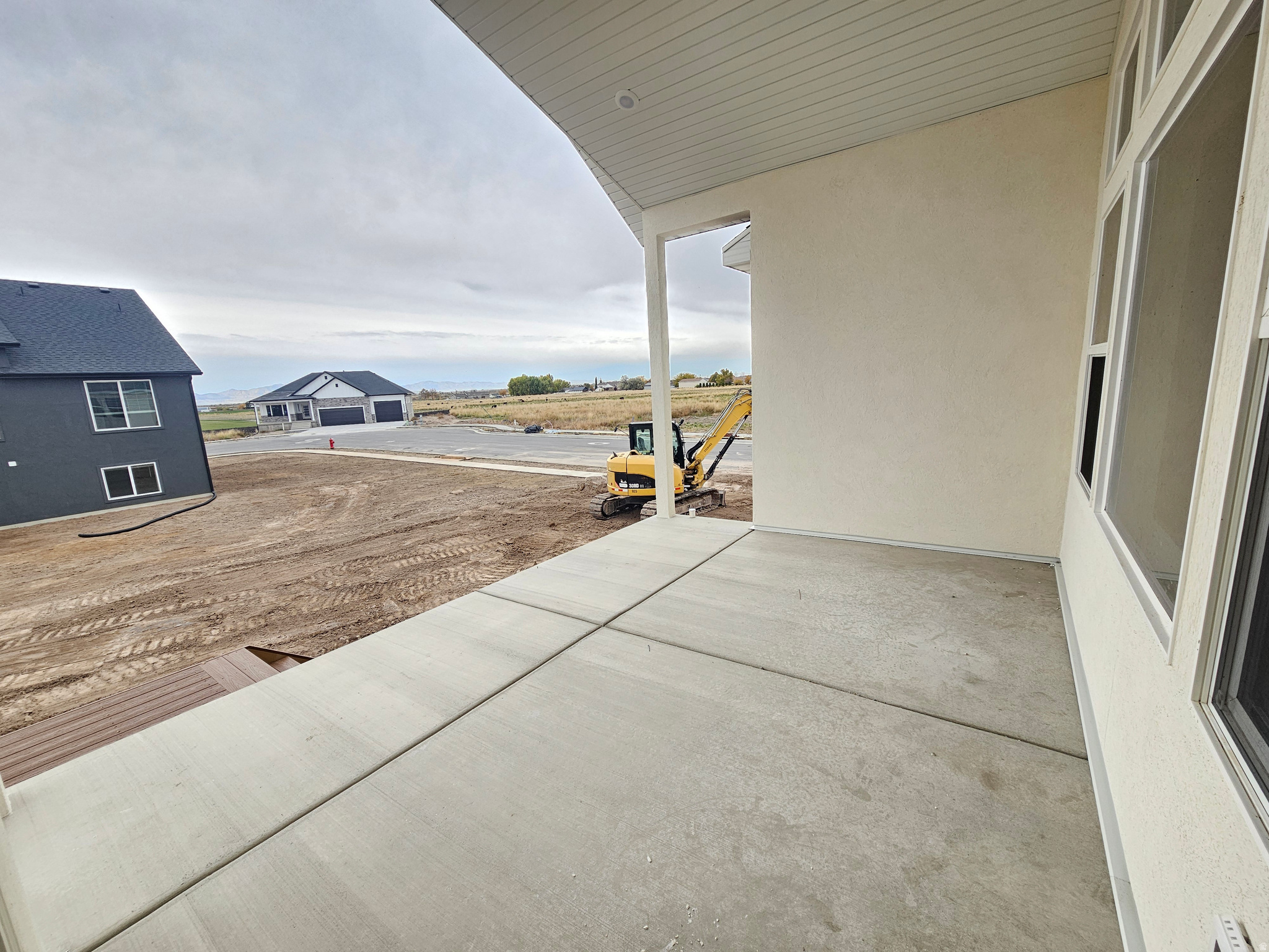 WEST RIDGE ESTATES - Residential