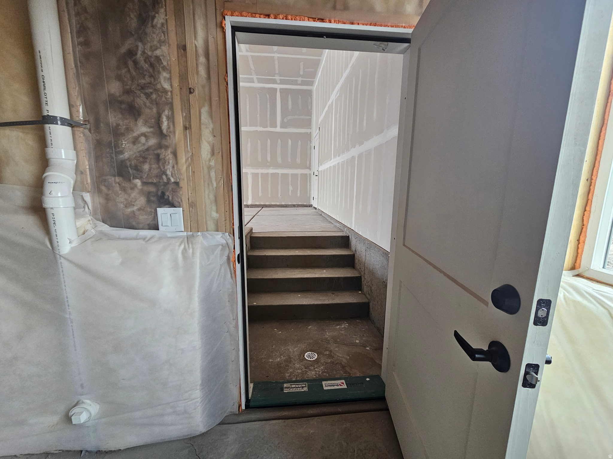 WEST RIDGE ESTATES - Residential