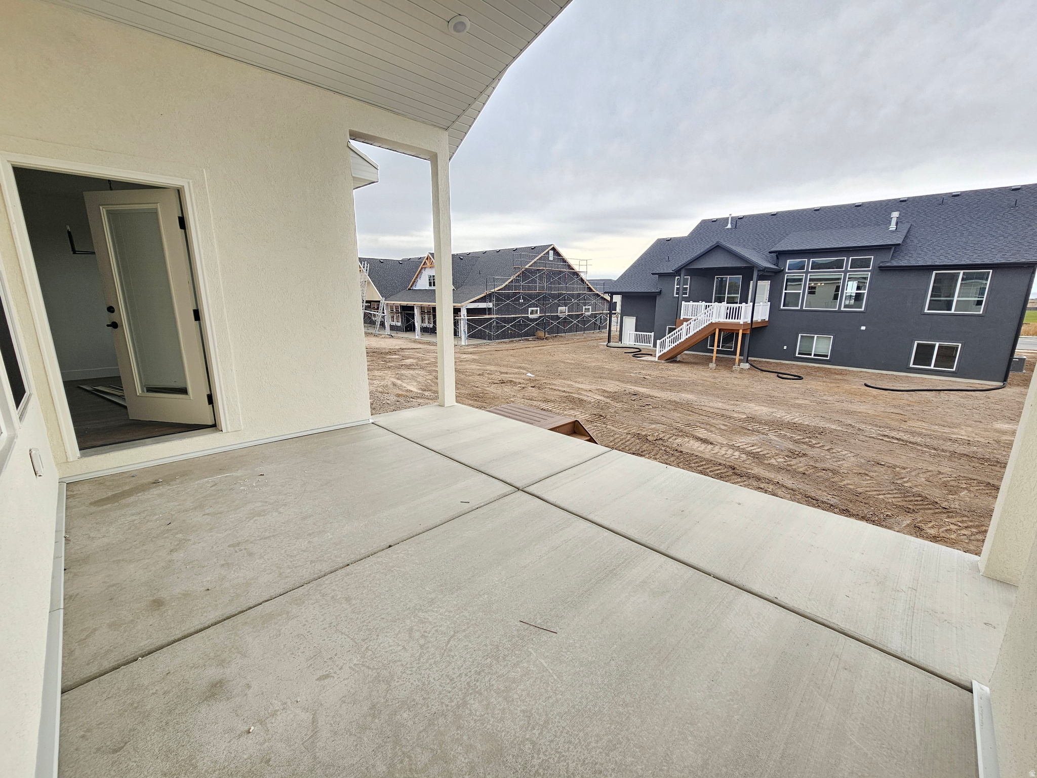 WEST RIDGE ESTATES - Residential