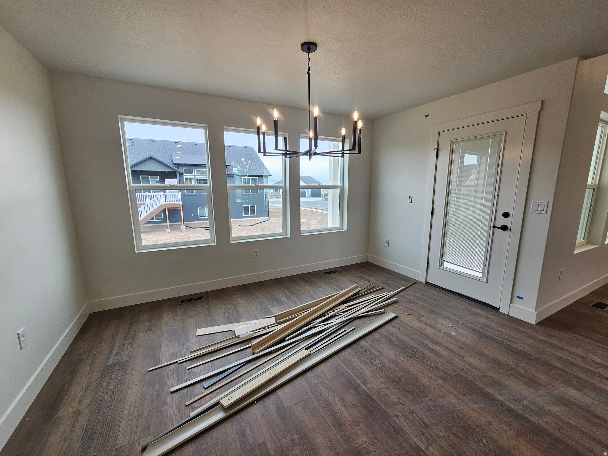 WEST RIDGE ESTATES - Residential