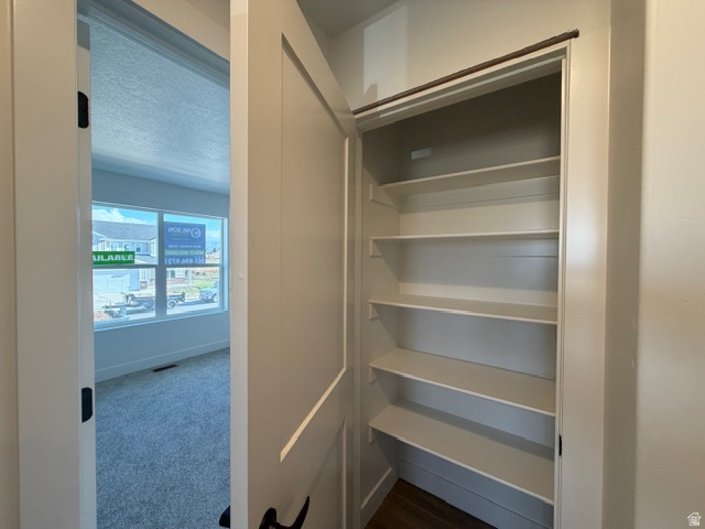 WEST RIDGE ESTATES - Residential