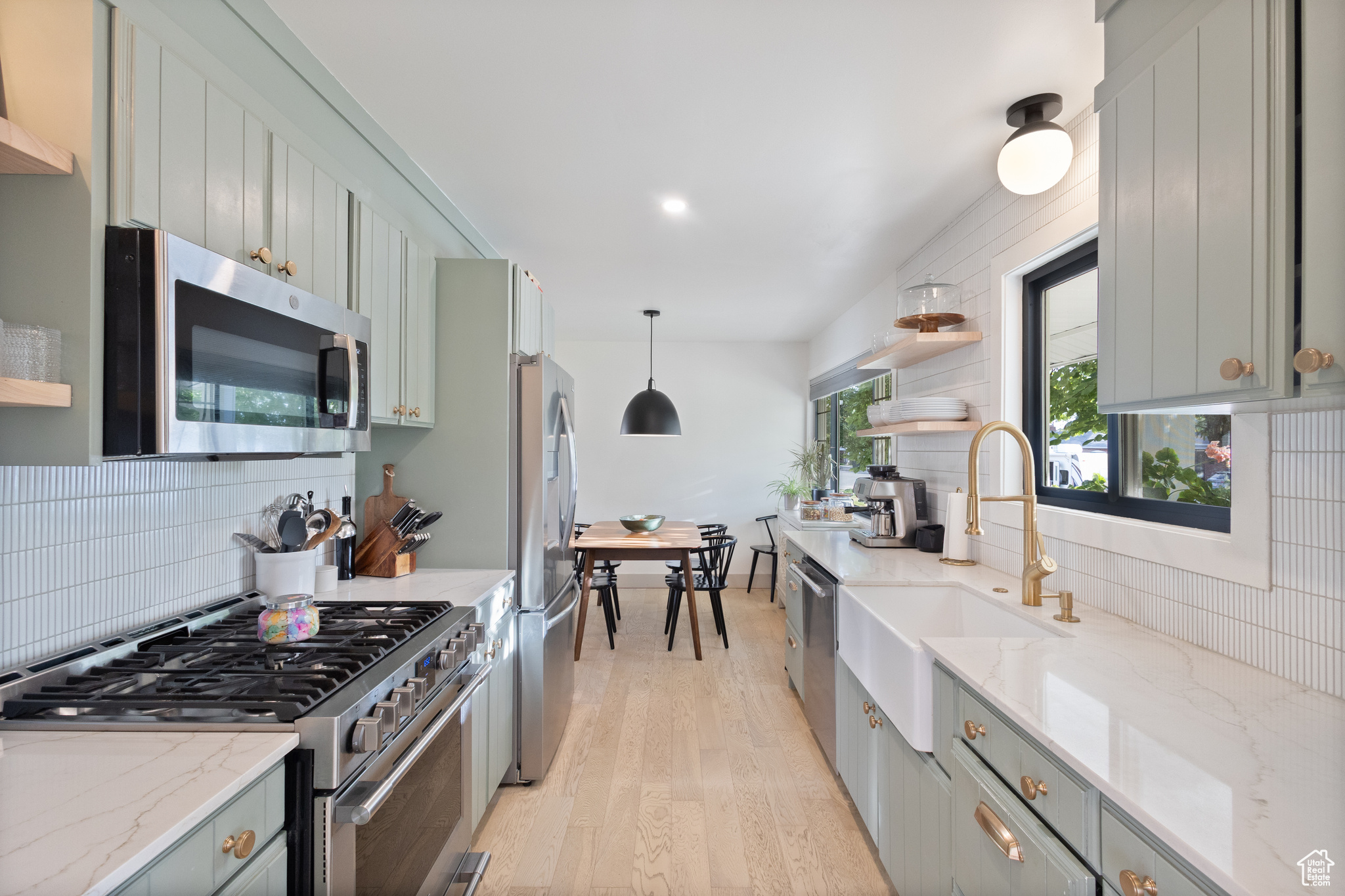 HALCYON SUB - Residential