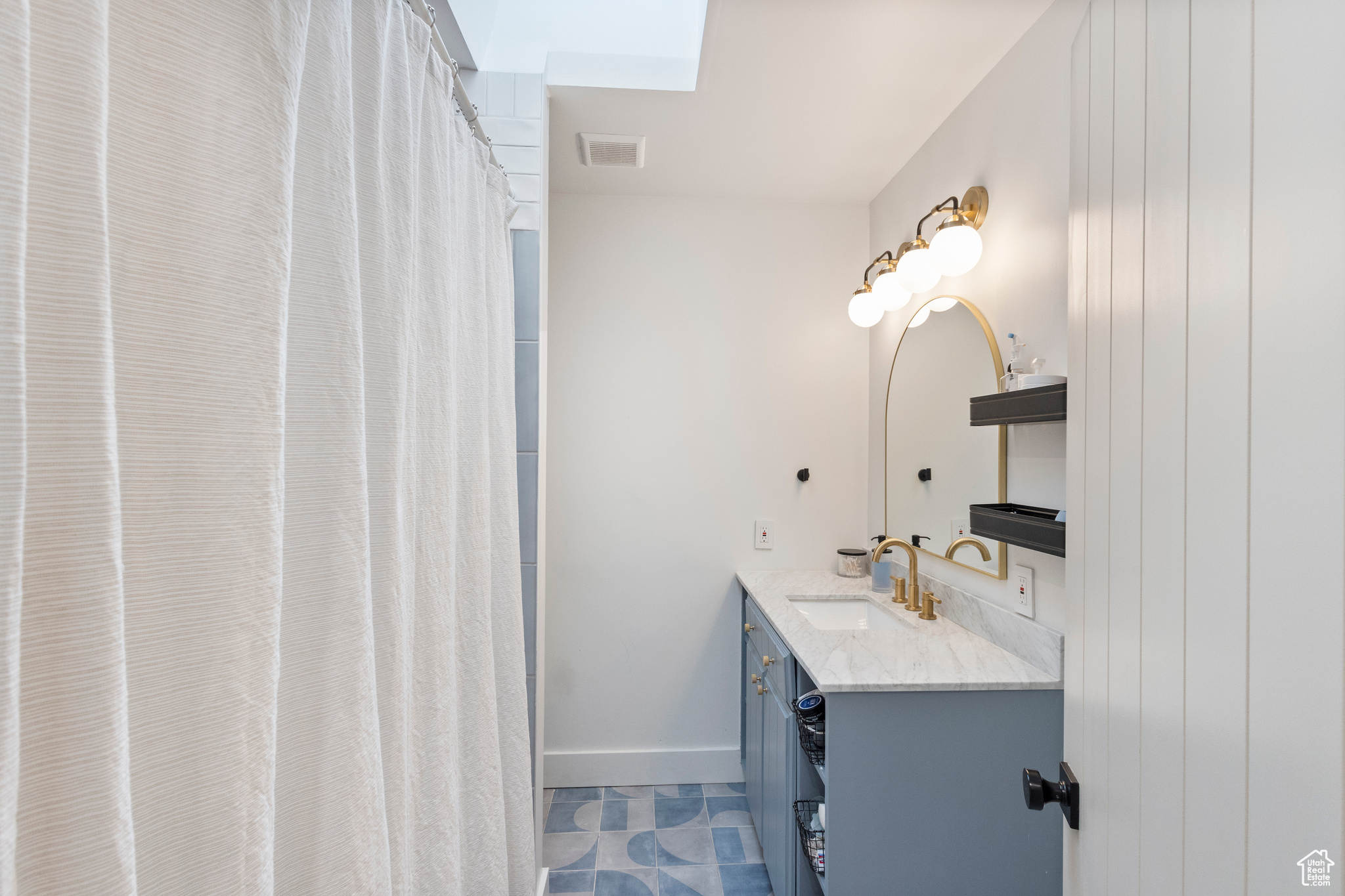 HALCYON SUB - Residential