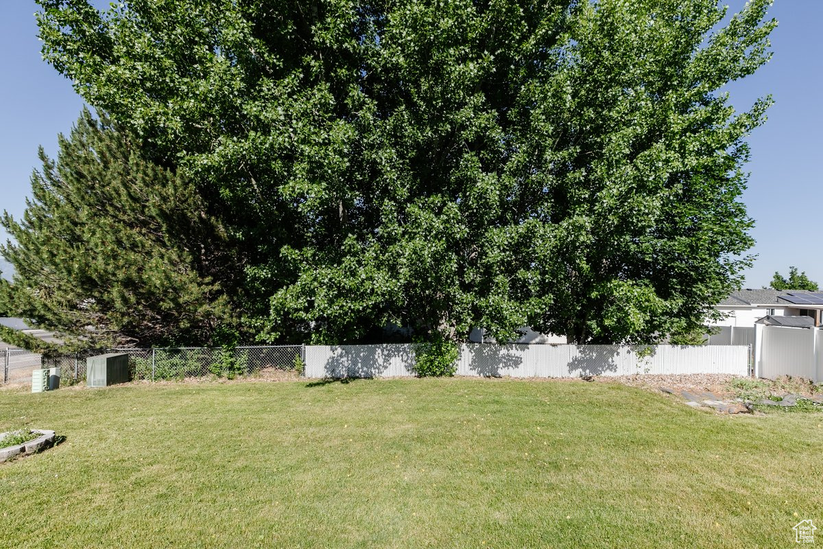 MEADOWRIDGE - Residential