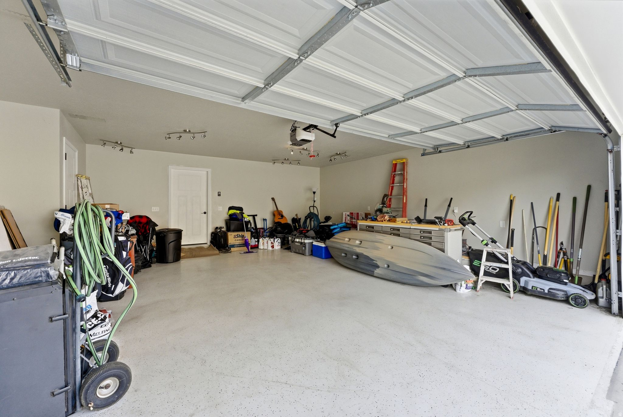 FORT BINGHAM ESTATES - Residential