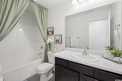 Tiny photo for 166 E CRANER PEAK DR, Eagle Mountain, UT 84005 (MLS # 2150611)