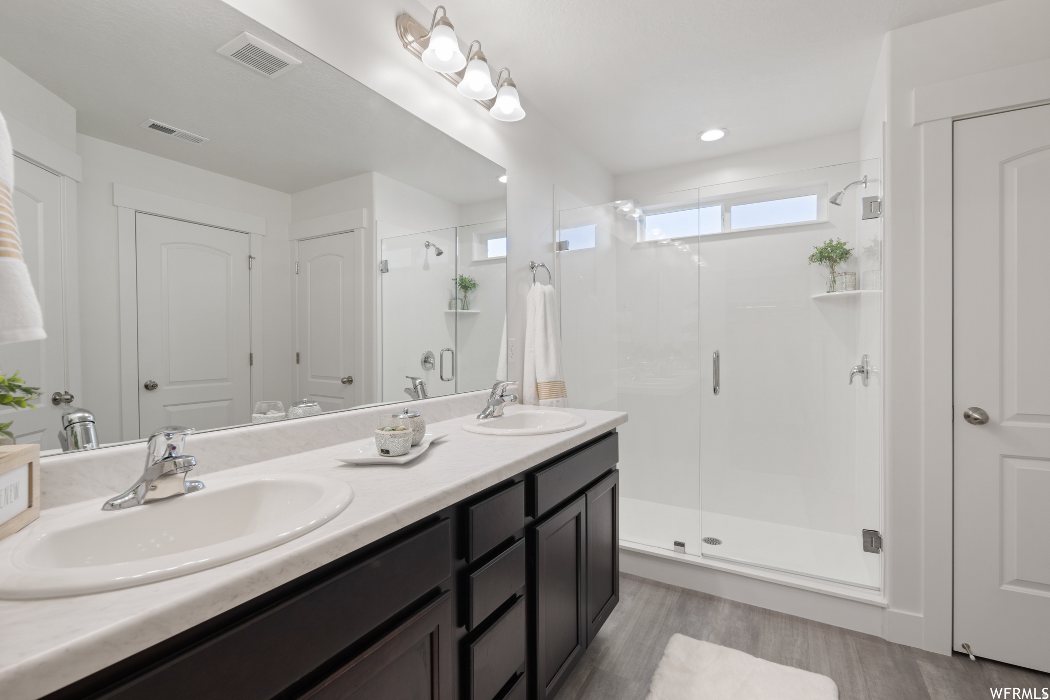 BRANDON PARK - Residential