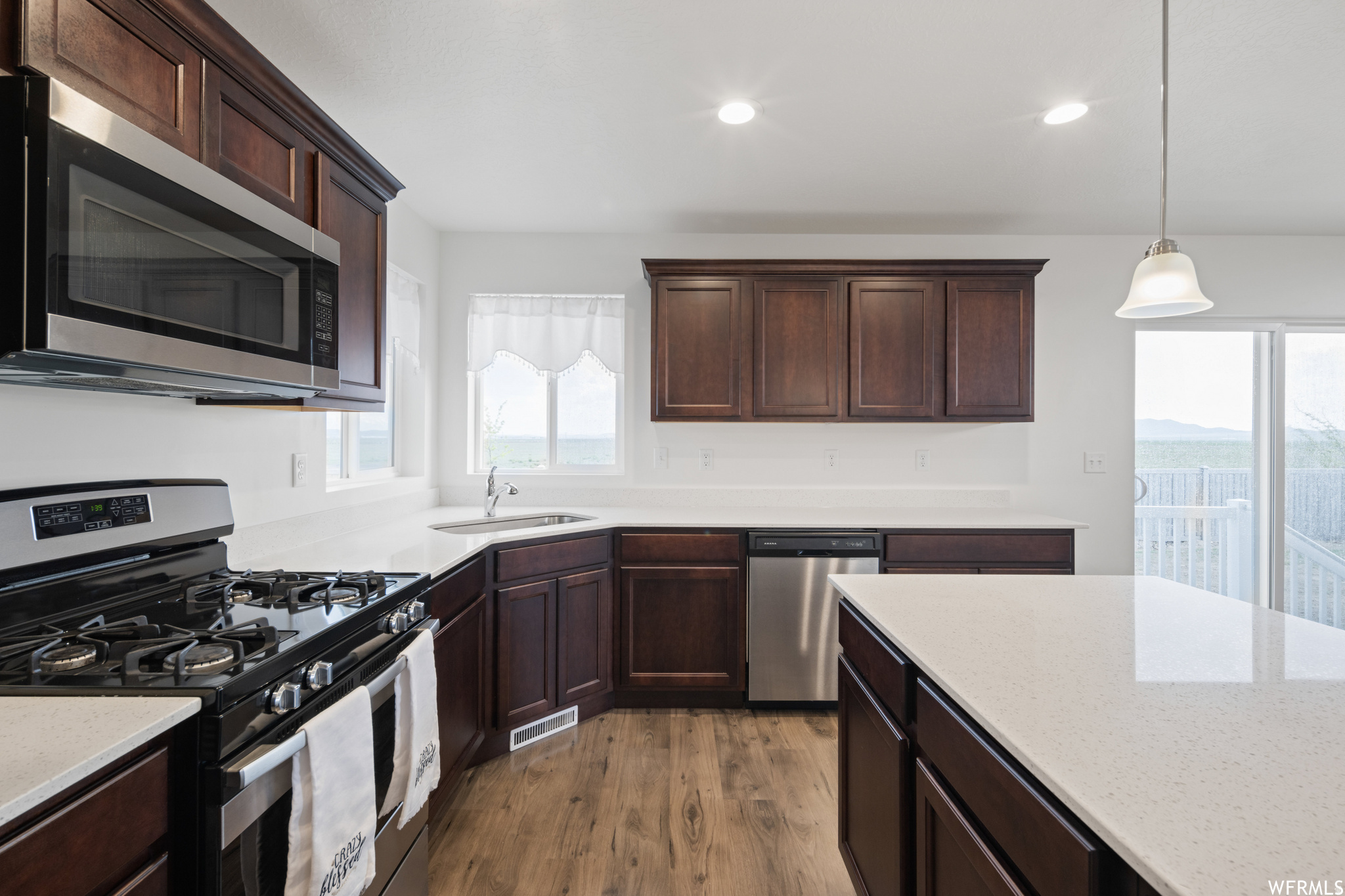 BRANDON PARK - Residential