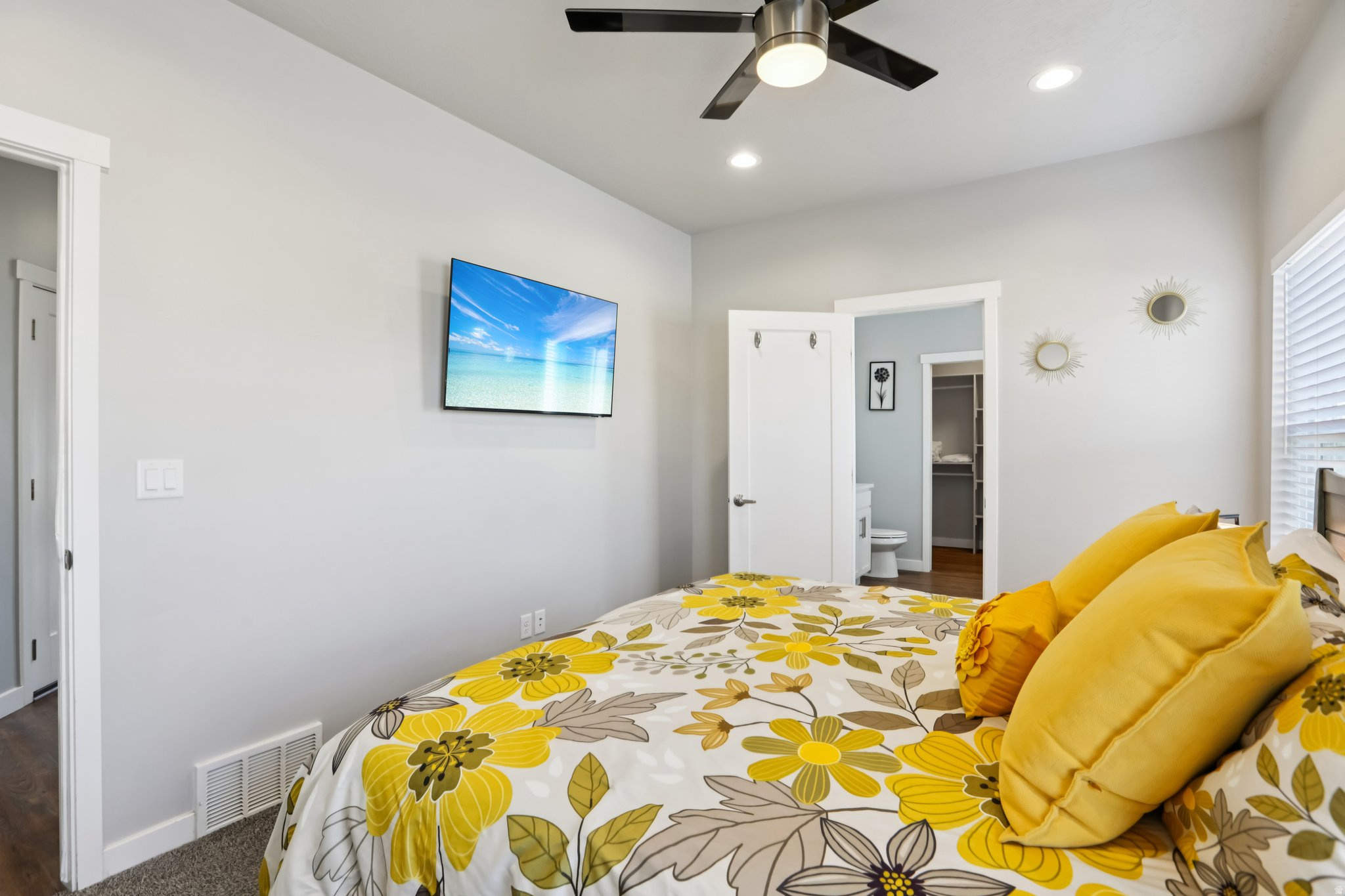 HEARTHSTONE - Residential