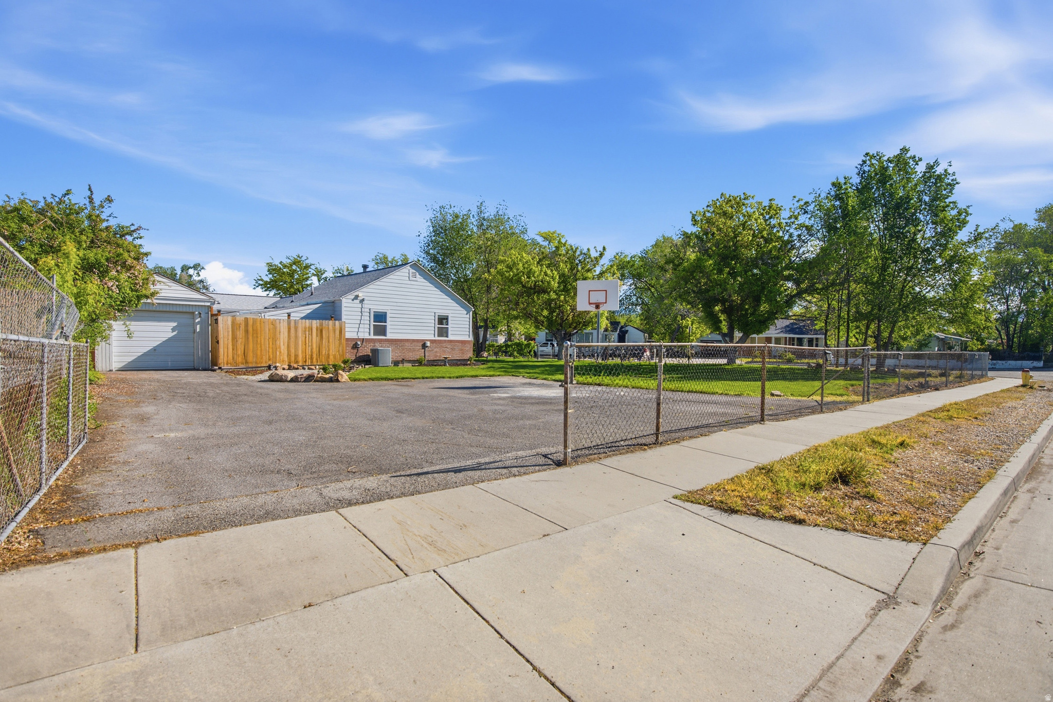 GLENDALE GARDENS PLA - Residential