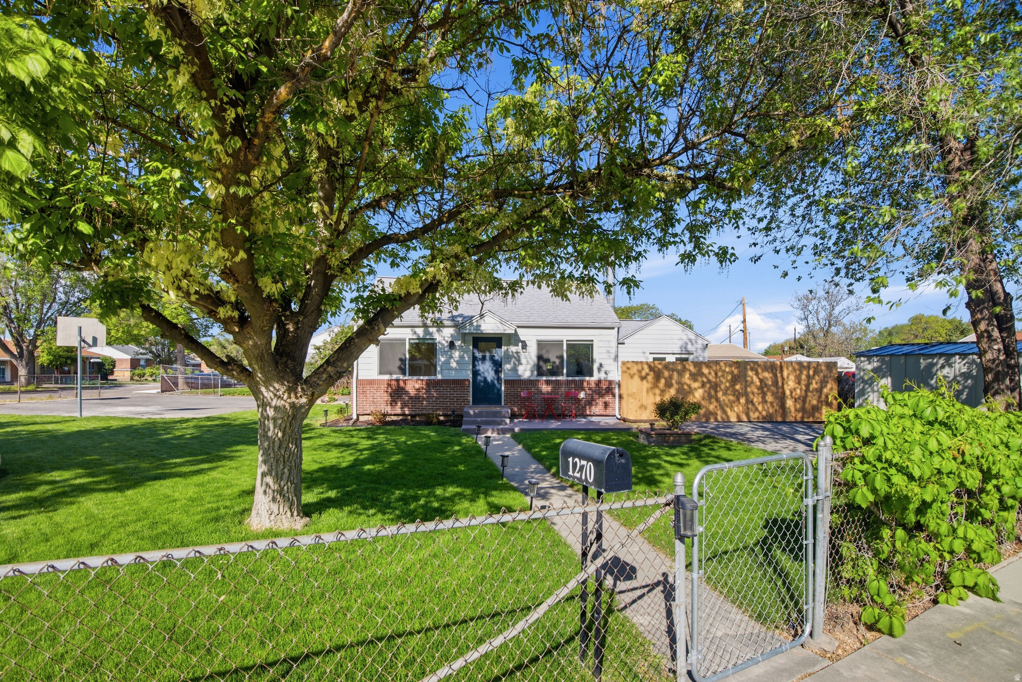 GLENDALE GARDENS PLA - Residential