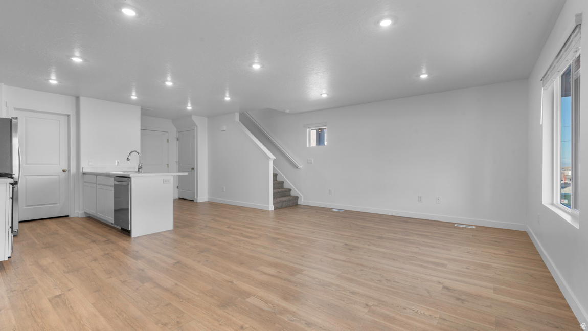 WESTERN ACRES - Residential