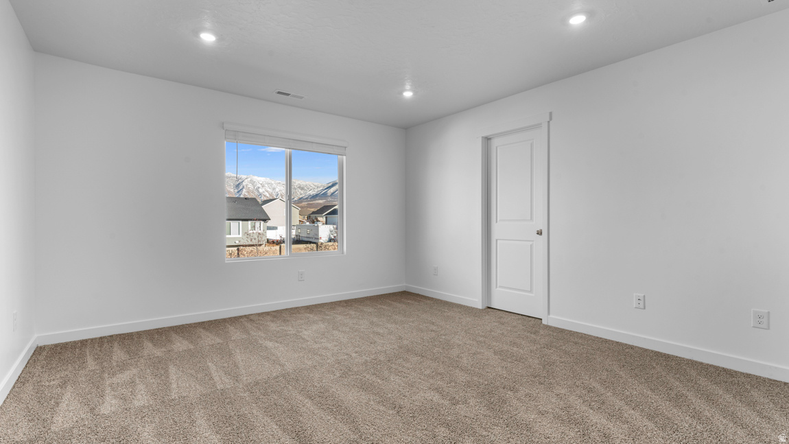 WESTERN ACRES - Residential