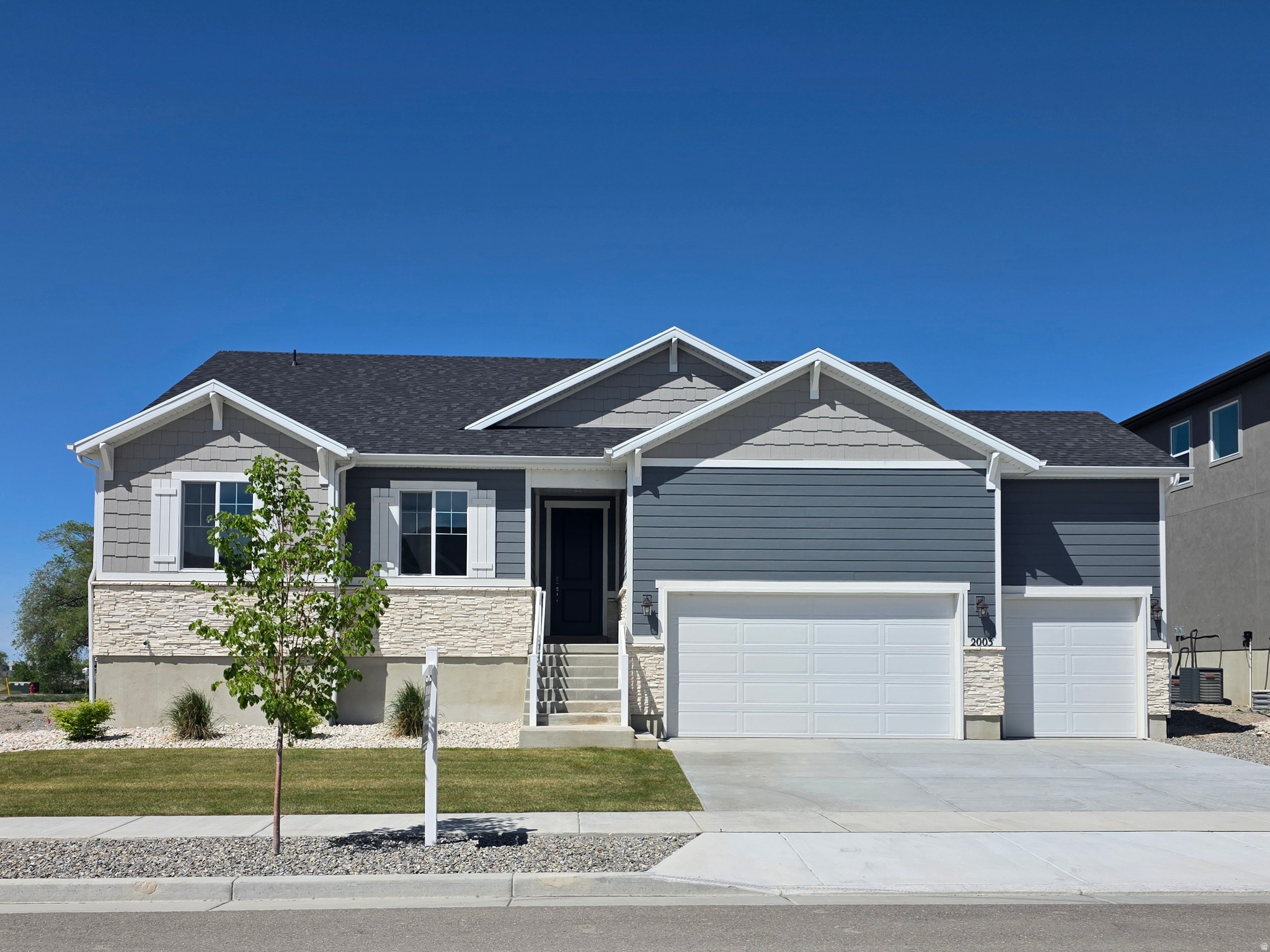 PASTURES AT SADDLEBACK - Residential