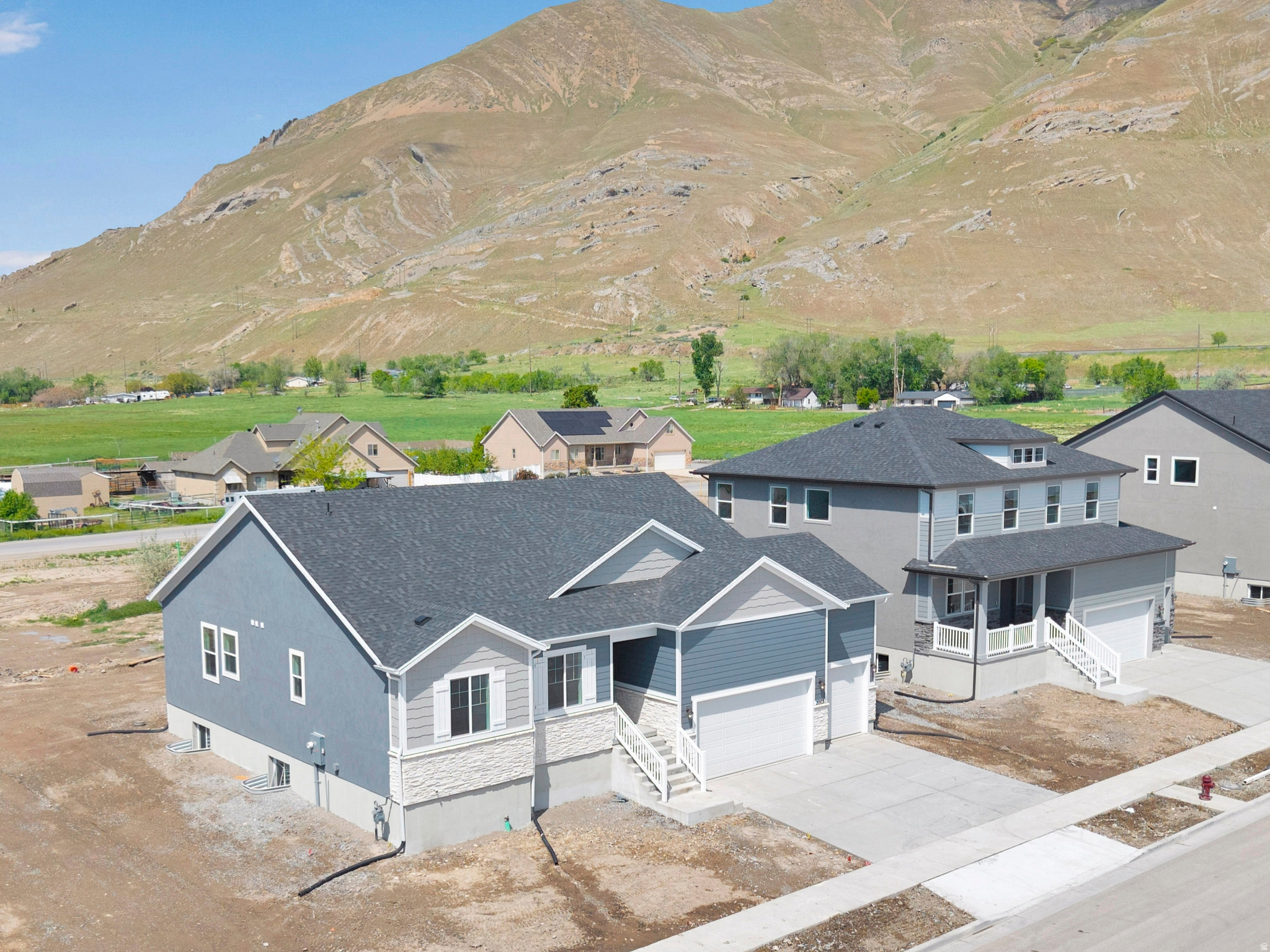 PASTURES AT SADDLEBACK - Residential