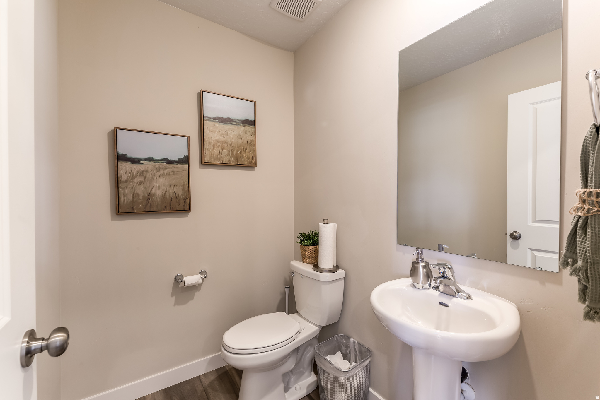 MEADOW CREEK - Residential