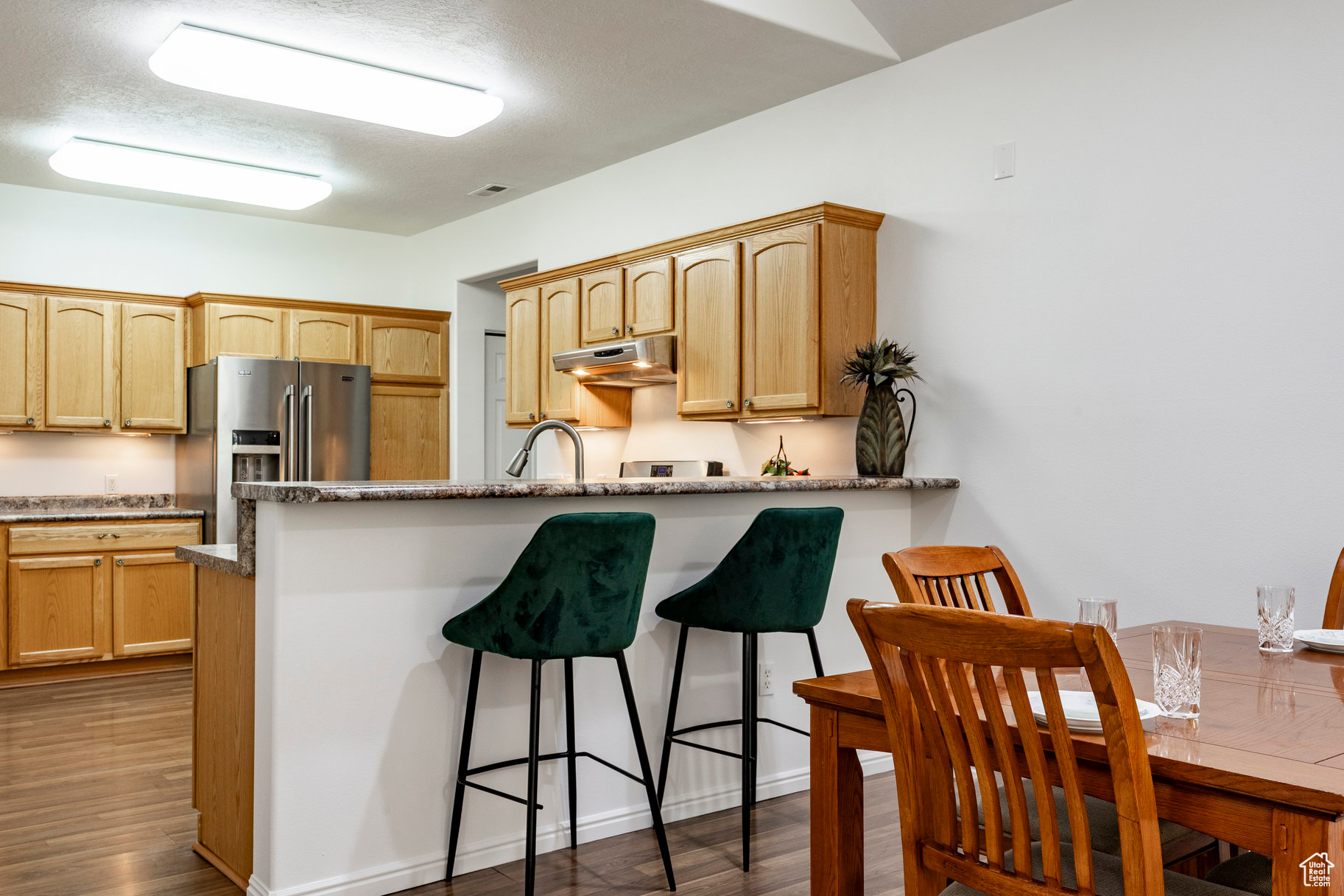 MEADOW PARK VILLAS - Residential