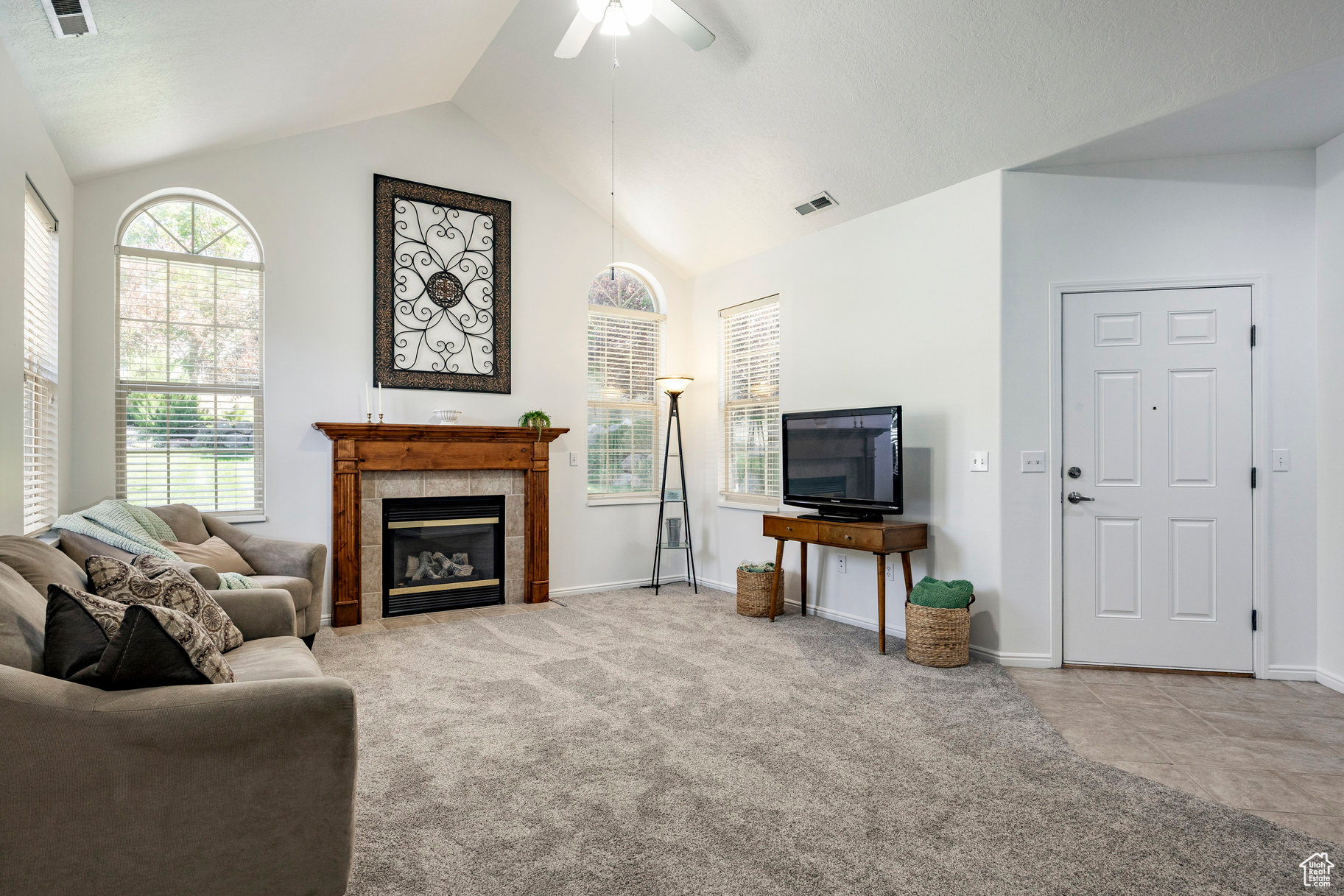 MEADOW PARK VILLAS - Residential