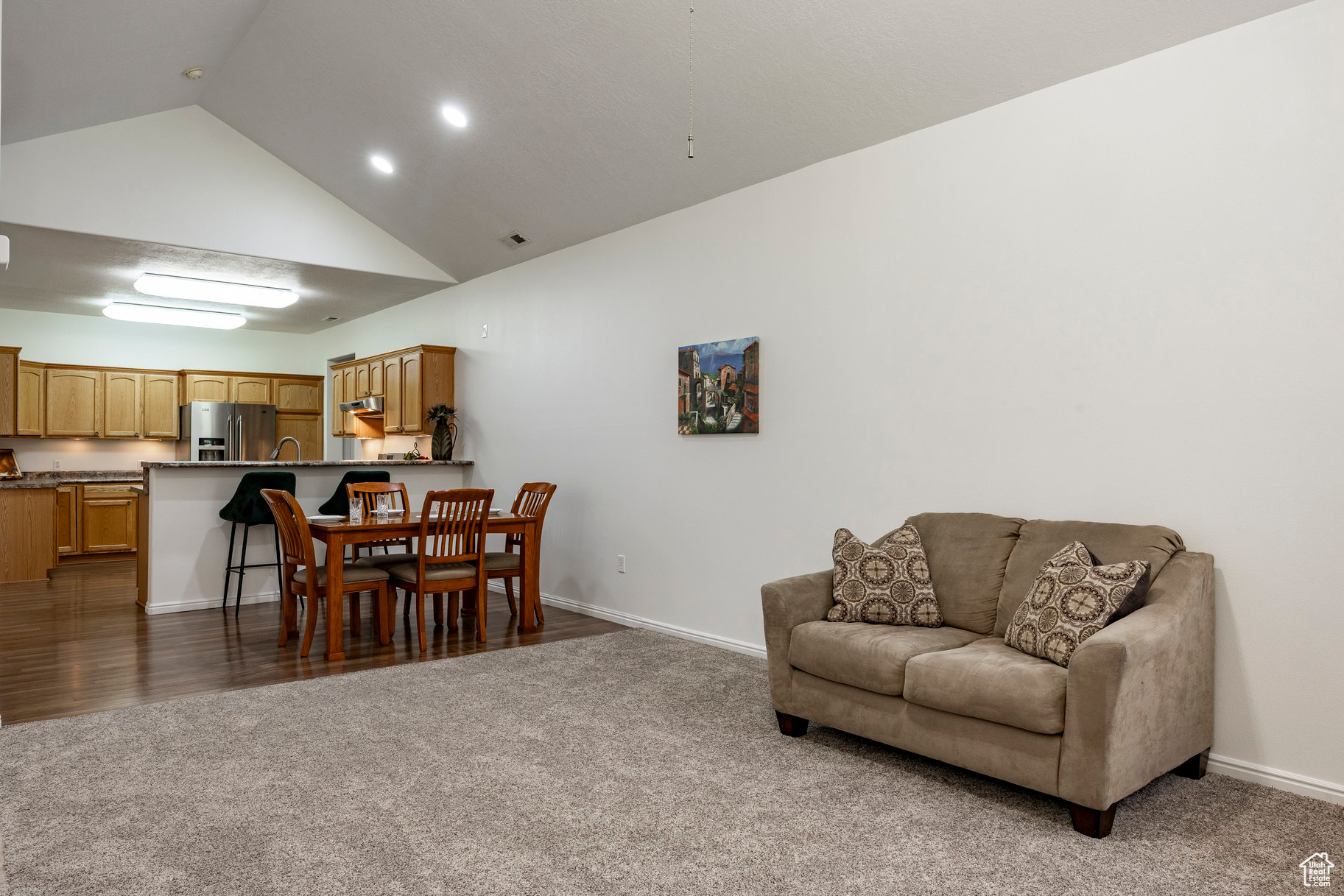 MEADOW PARK VILLAS - Residential