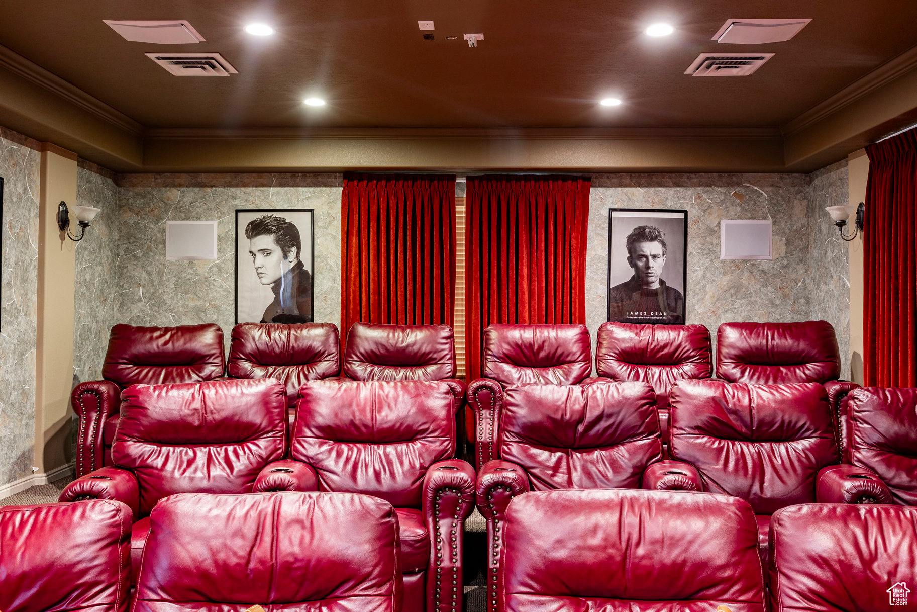 MEADOW PARK VILLAS - Residential