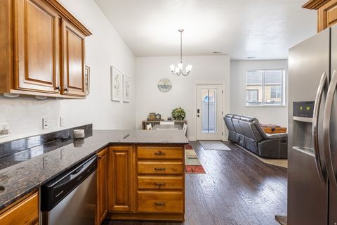 Tiny photo for 115 E 690 S, Smithfield, UT 84335 (MLS # 2121212)