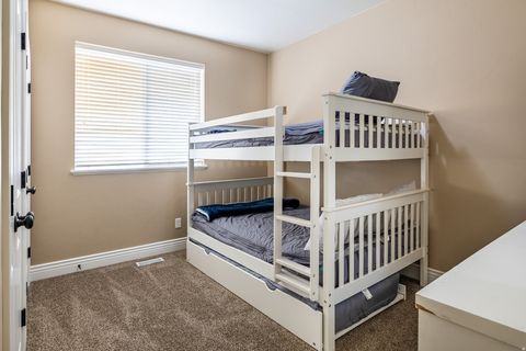 Tiny photo for 115 E 690 S, Smithfield, UT 84335 (MLS # 2121212)