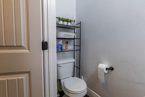 Tiny photo for 115 E 690 S, Smithfield, UT 84335 (MLS # 2121212)