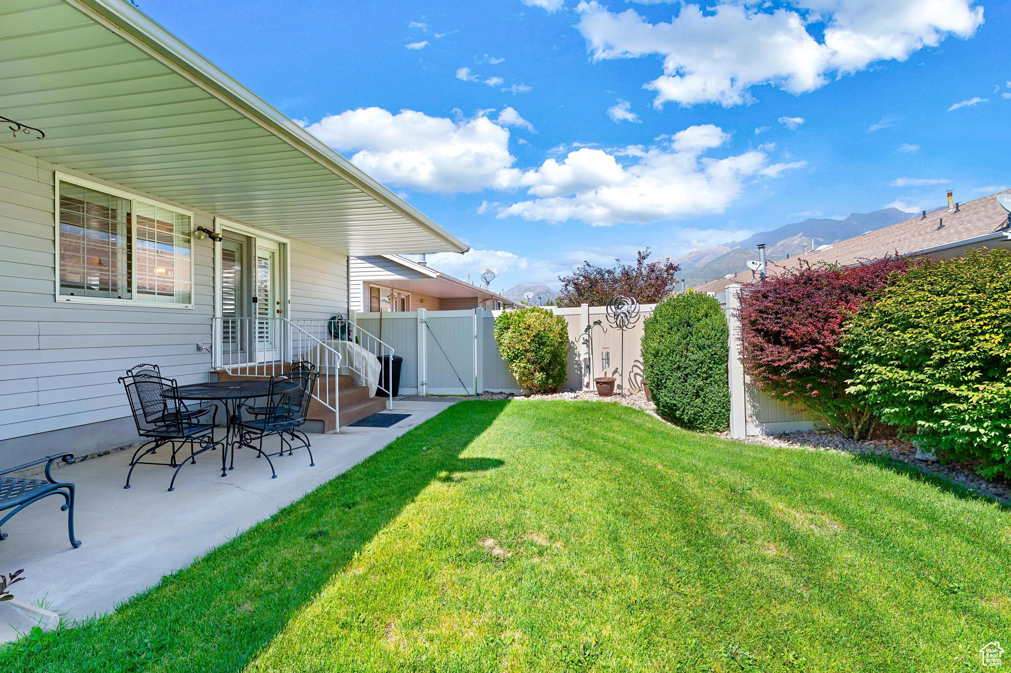 EASTVIEW CONDOS - Residential Income