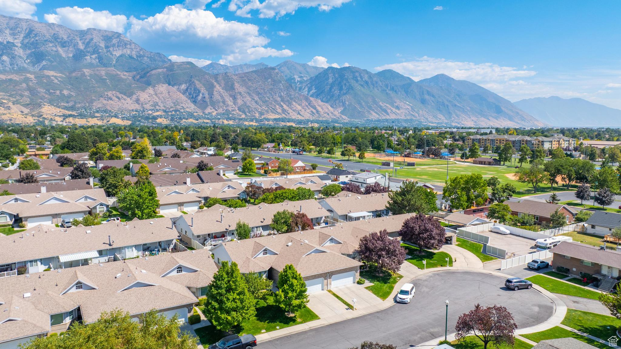 EASTVIEW CONDOS - Residential Income