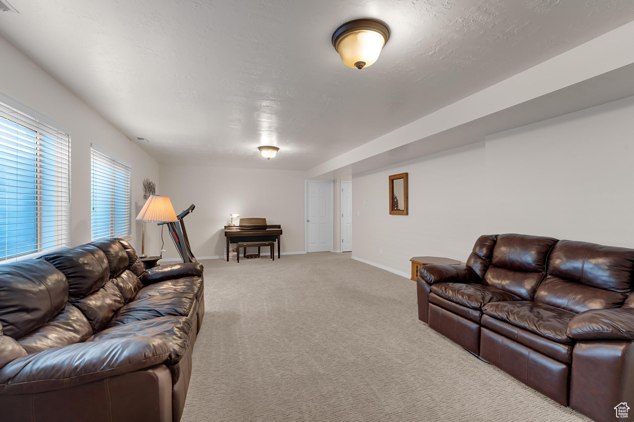 EASTVIEW CONDOS - Residential Income