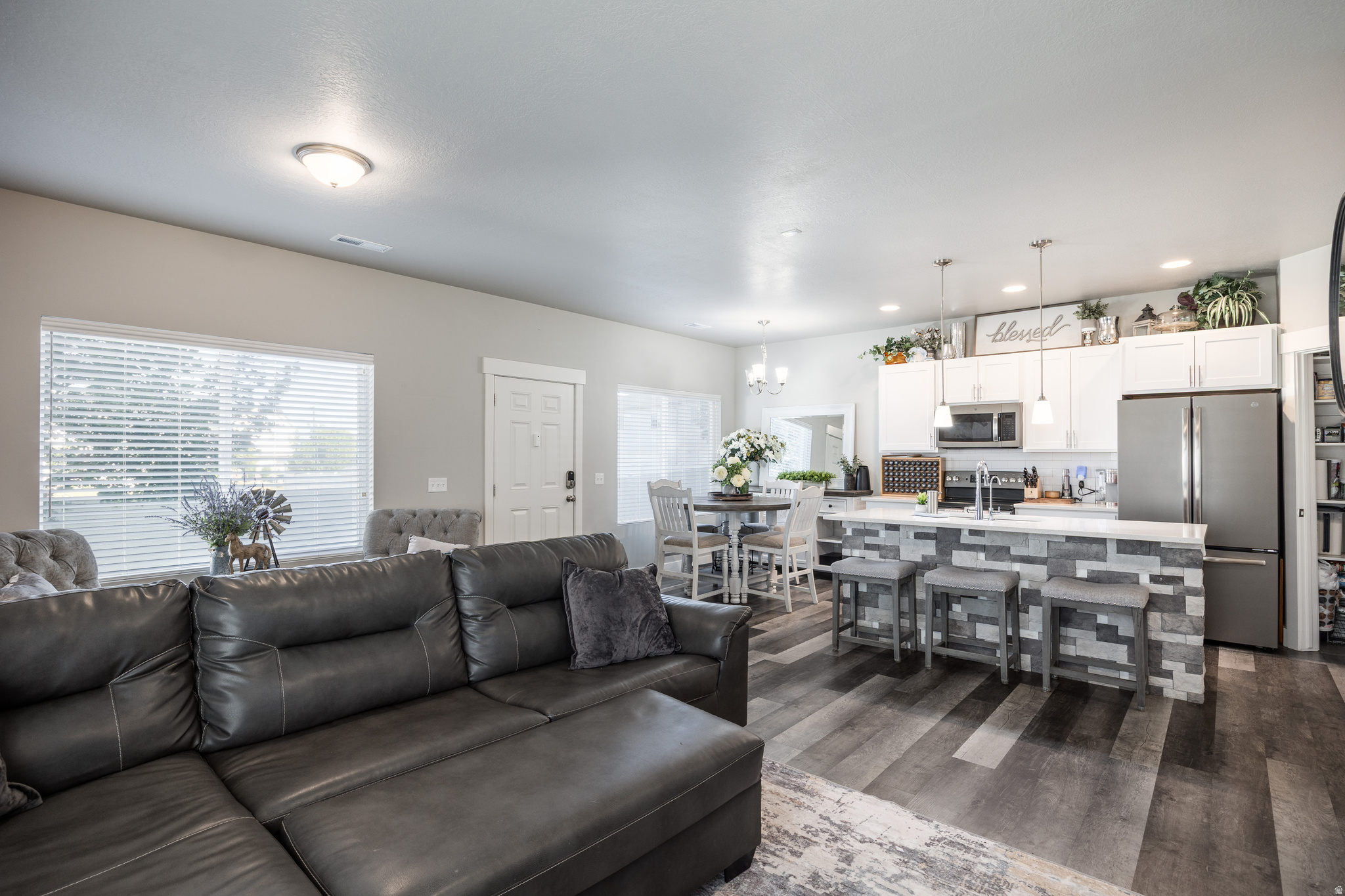 DEPOT CROSSING - Residential
