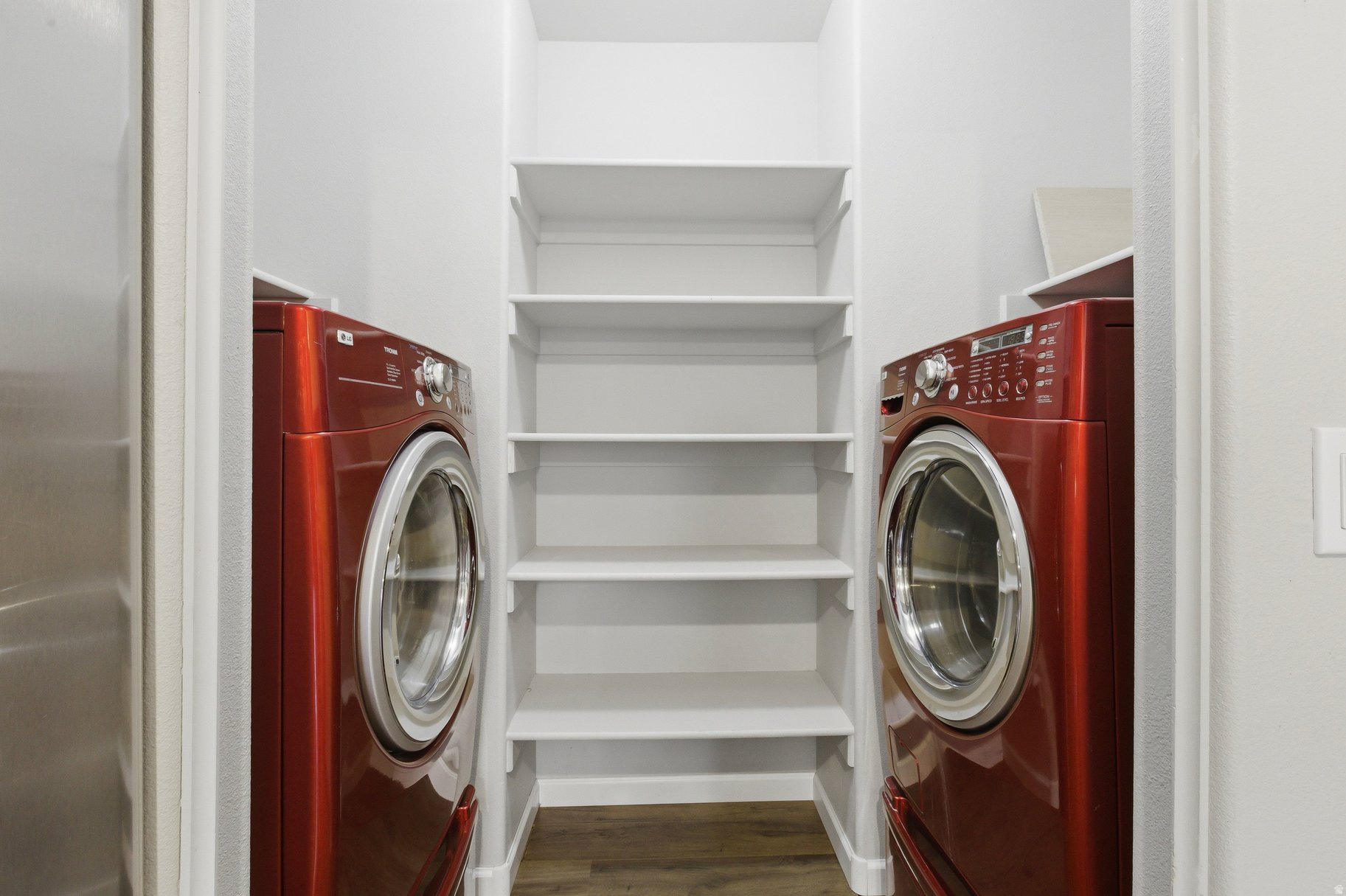 FLEUR DE LIS CONDOS - Residential