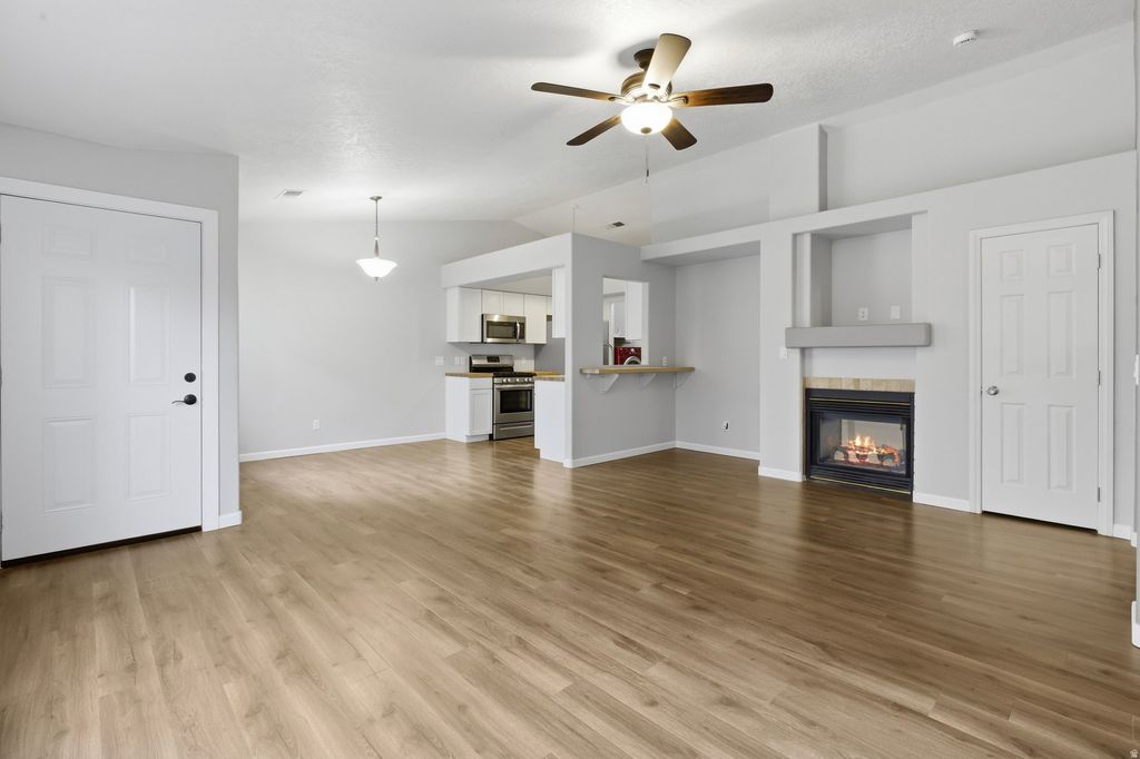 Photo of 1238 W 360 N #10, Saint George, UT 84770 (MLS # 2143022)