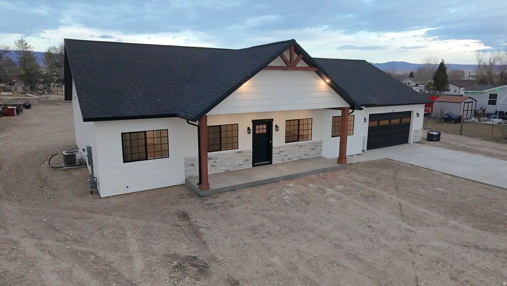 Photo of 170 N 100 W, Centerfield, UT 84622 (MLS # 2141913)