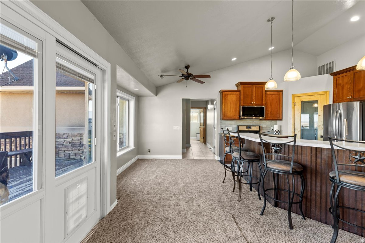 BENCHES AT SOUTH RIM - Residential