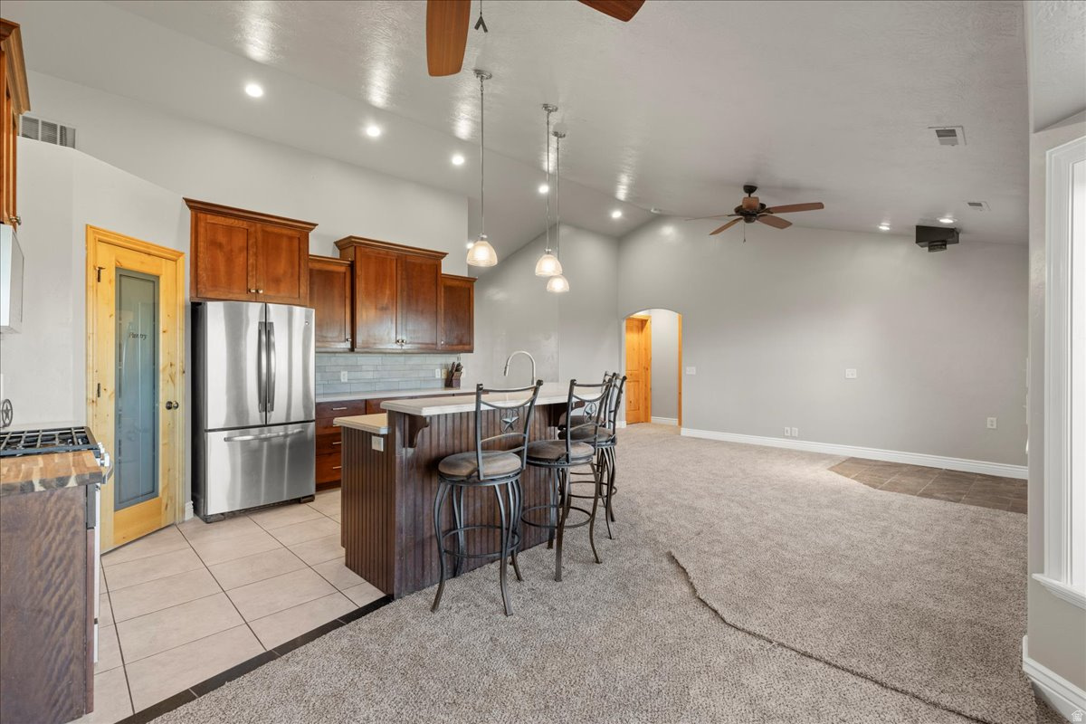 BENCHES AT SOUTH RIM - Residential