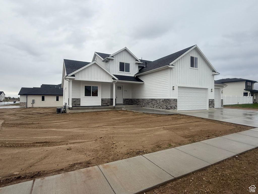 Photo of 3758 W ALDER CT, Taylor, UT 84401 (MLS # 2076458)