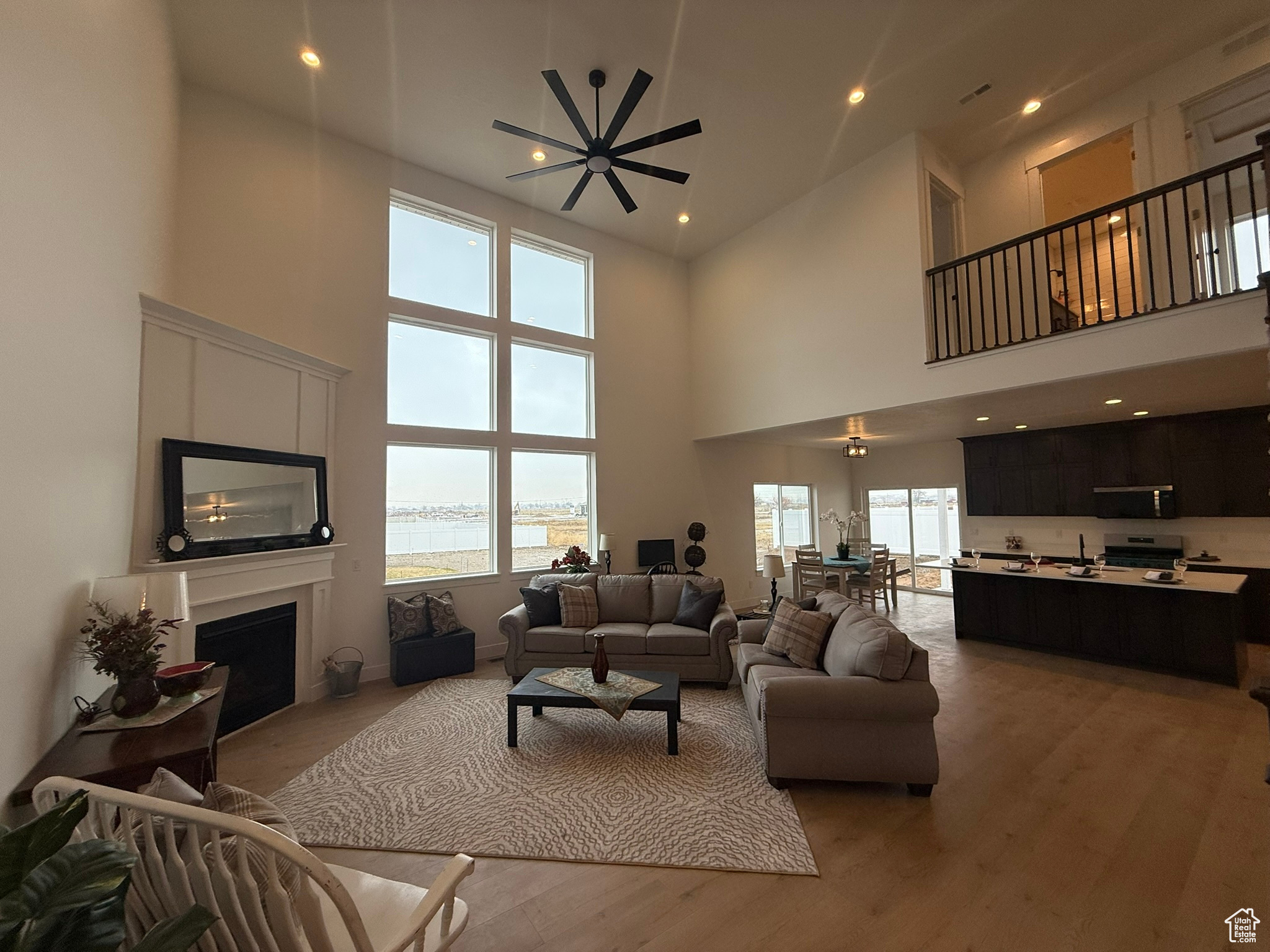 WINSTON PARK - Residential