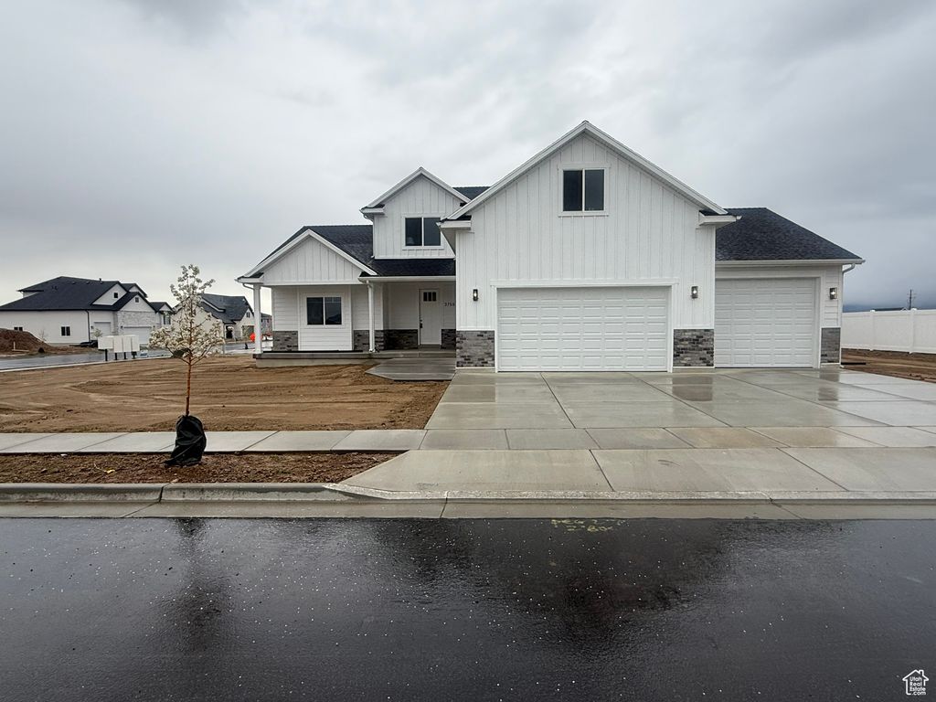 Photo of 3758 W ALDER CT, Taylor, UT 84401 (MLS # 2076458)