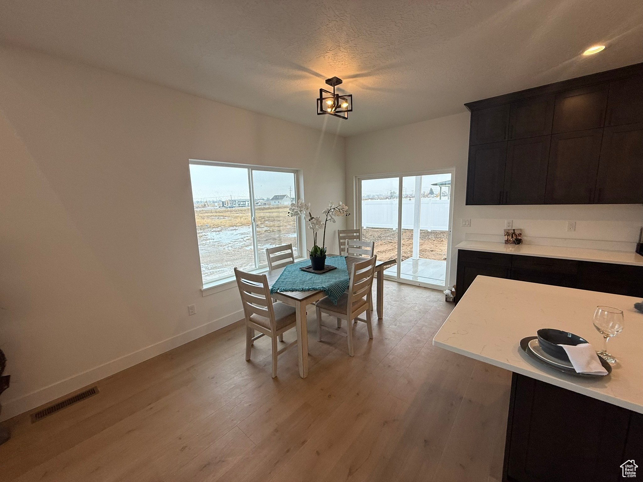 WINSTON PARK - Residential