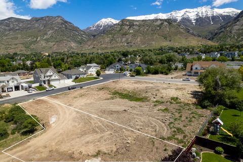 Tiny photo for 1012 E 300 S #3, Pleasant Grove, UT 84062 (MLS # 2129142)