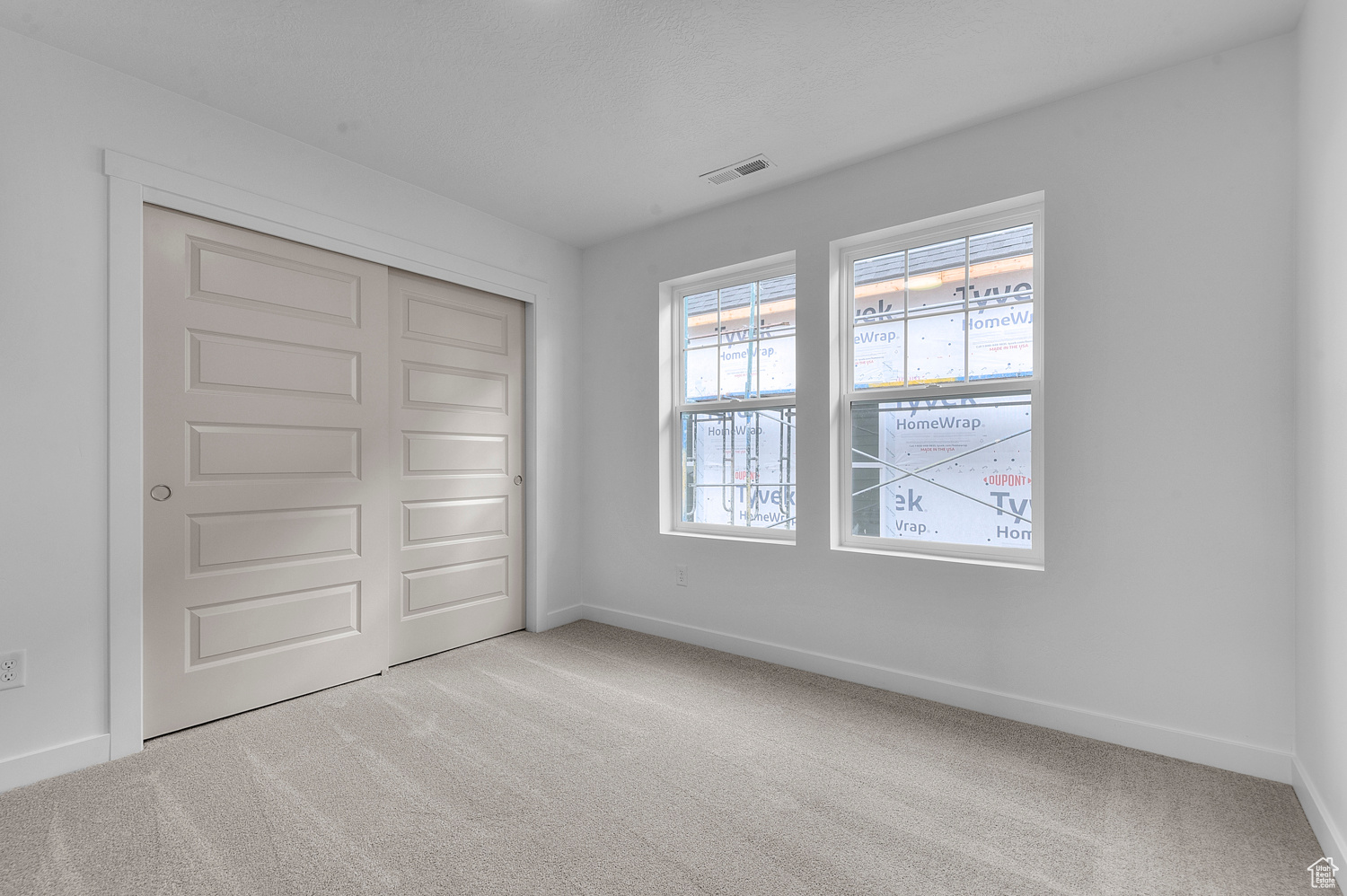 DAYBREAK WATERMARK 365 - Residential