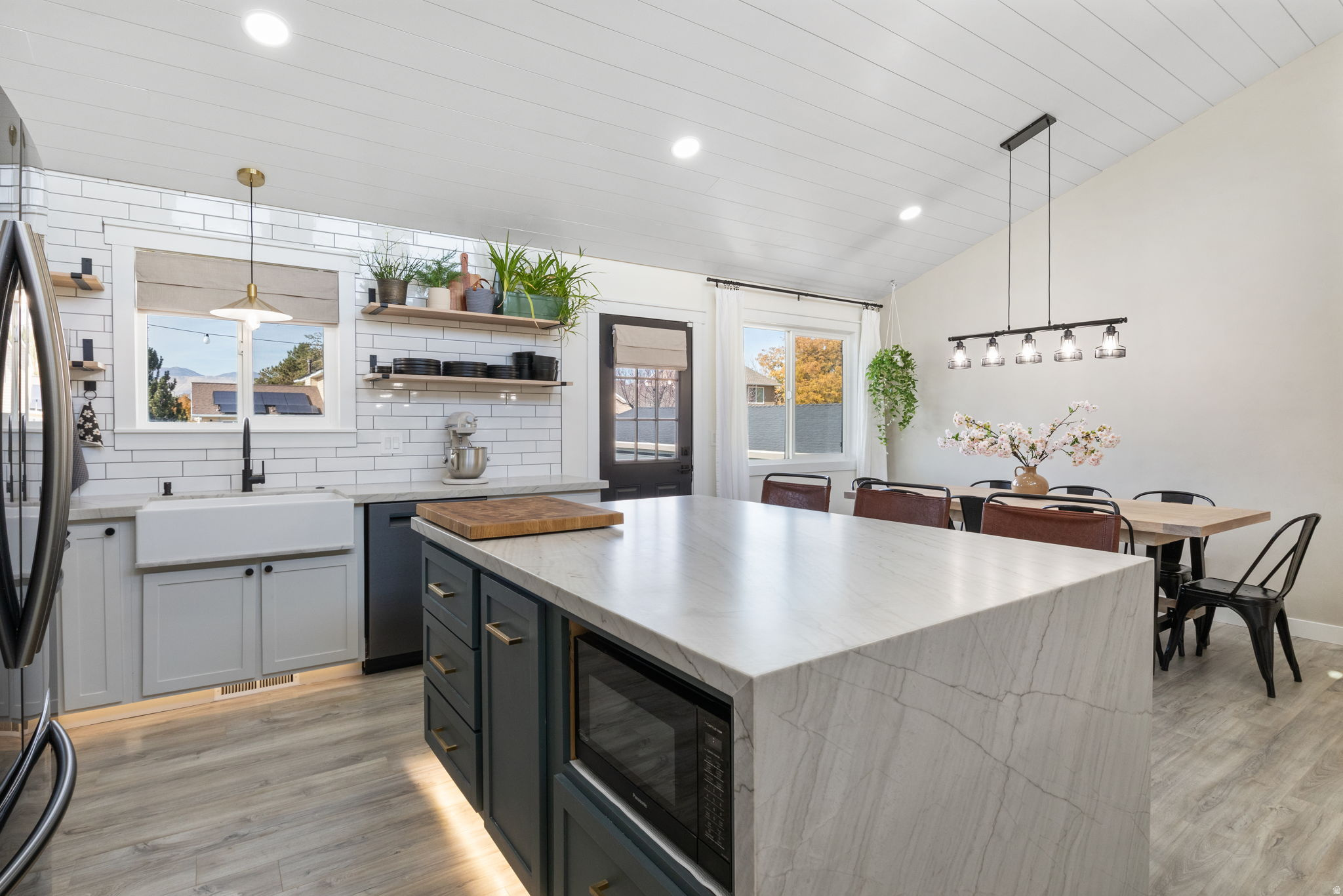 HOMESTEAD ES - Residential