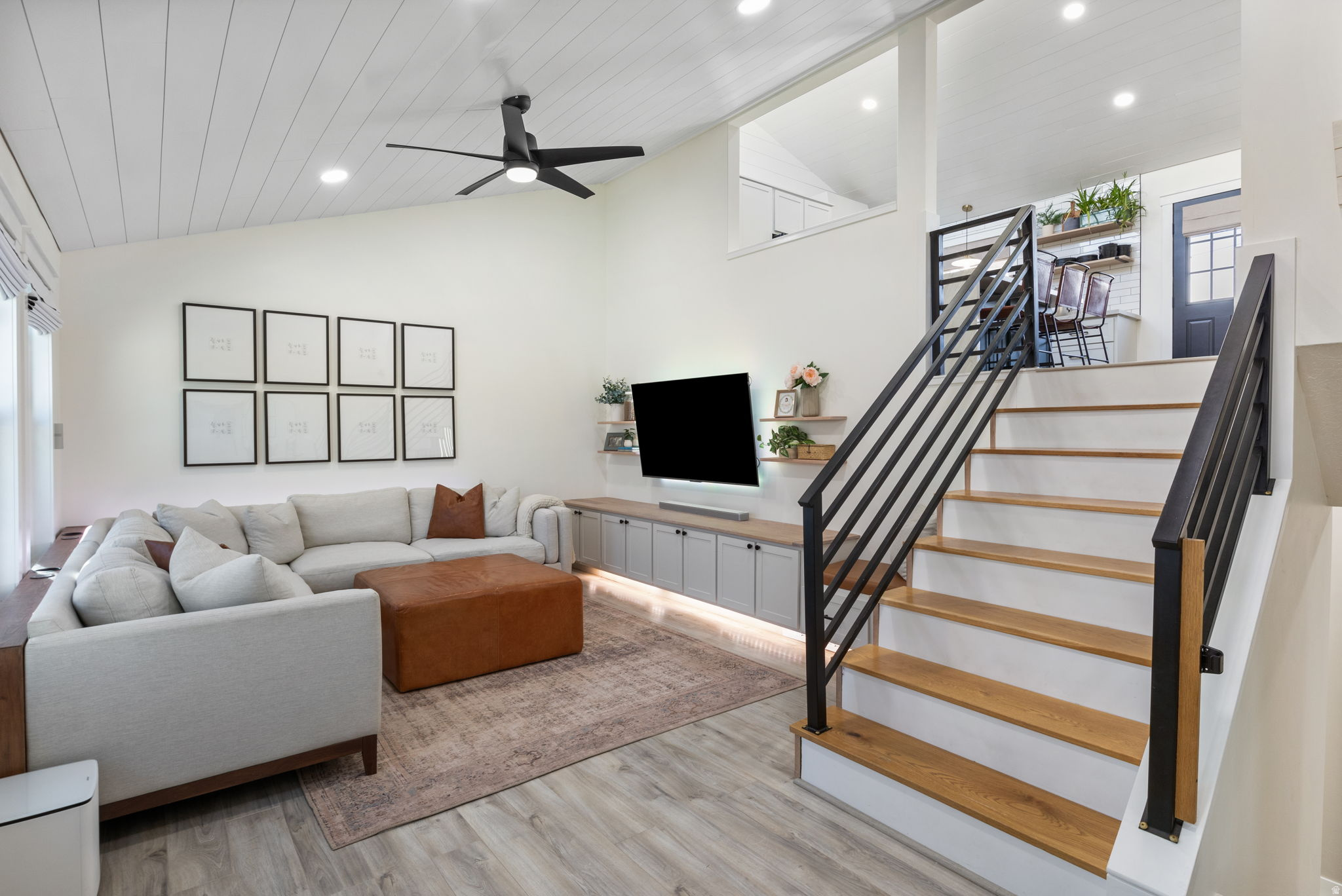 HOMESTEAD ES - Residential