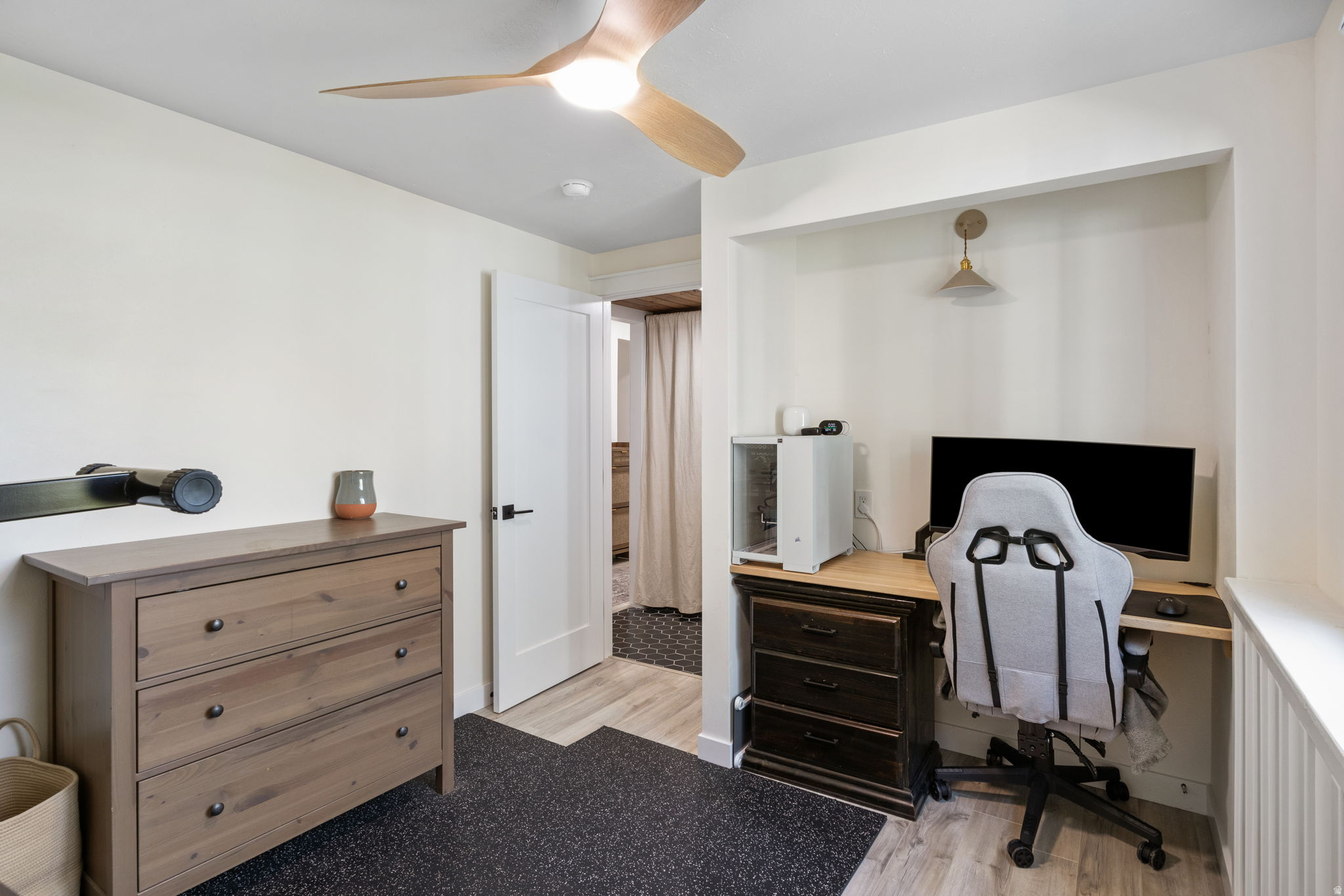 HOMESTEAD ES - Residential