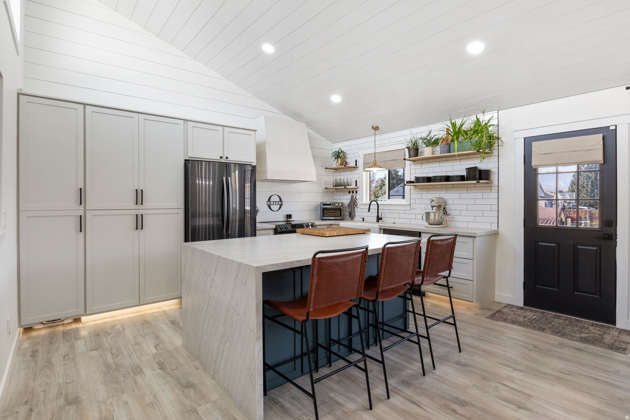 HOMESTEAD ES - Residential