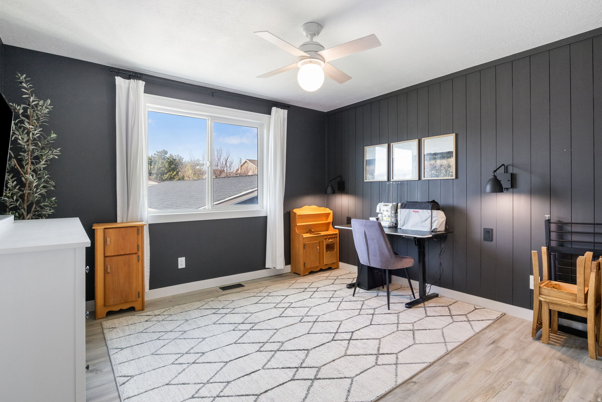 HOMESTEAD ES - Residential