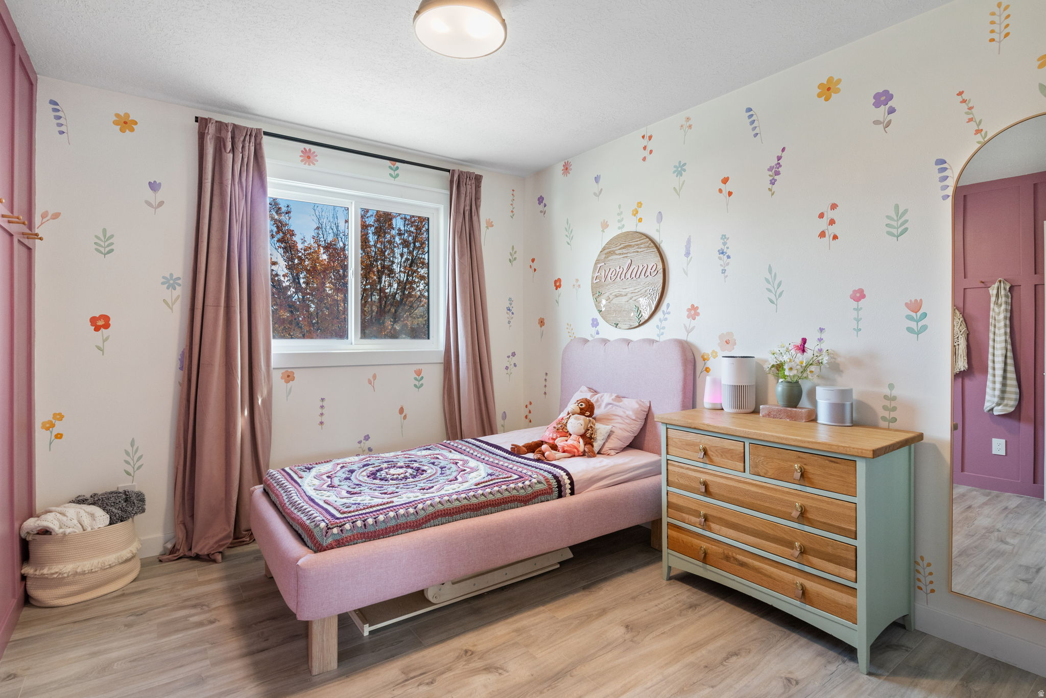 HOMESTEAD ES - Residential